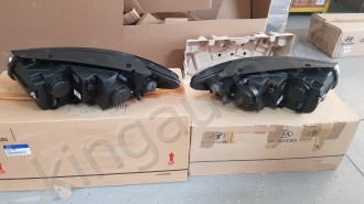 Set 2 faruri Hyundai Santa Fe II / Noi / Originale