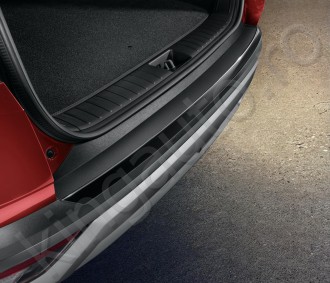 Rear bumper trim line black